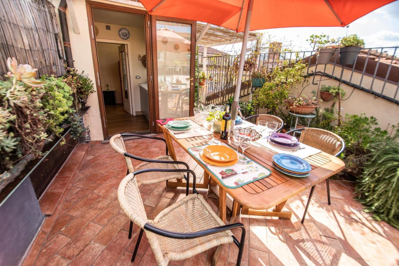 Residenza Al Pavone Luxury With Terrace Apartment ลุคคา ภายนอก รูปภาพ