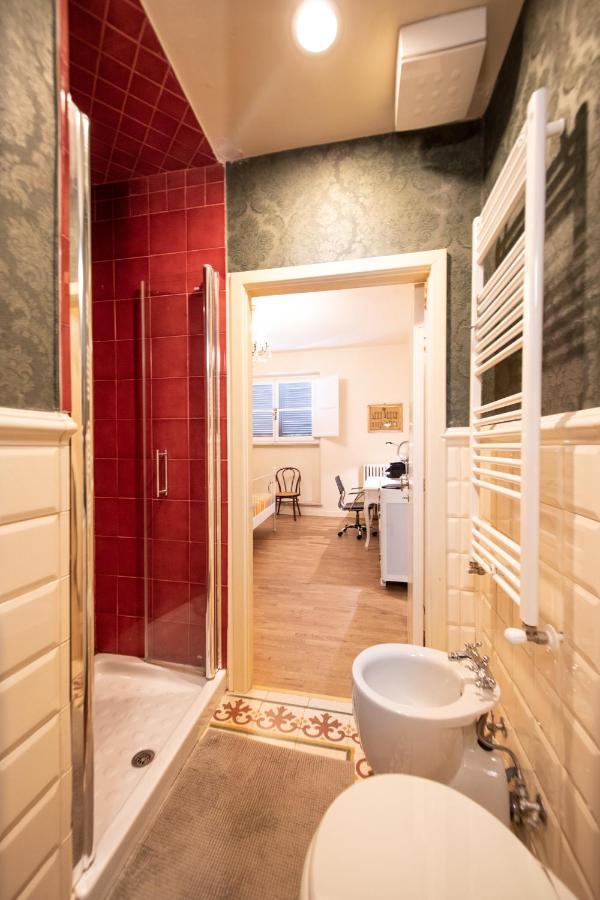 Residenza Al Pavone Luxury With Terrace Apartment ลุคคา ภายนอก รูปภาพ