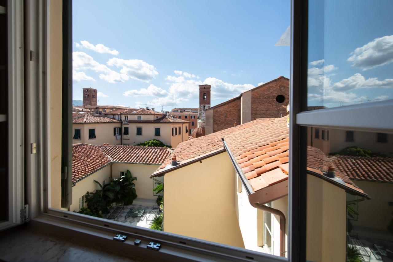 Residenza Al Pavone Luxury With Terrace Apartment ลุคคา ภายนอก รูปภาพ
