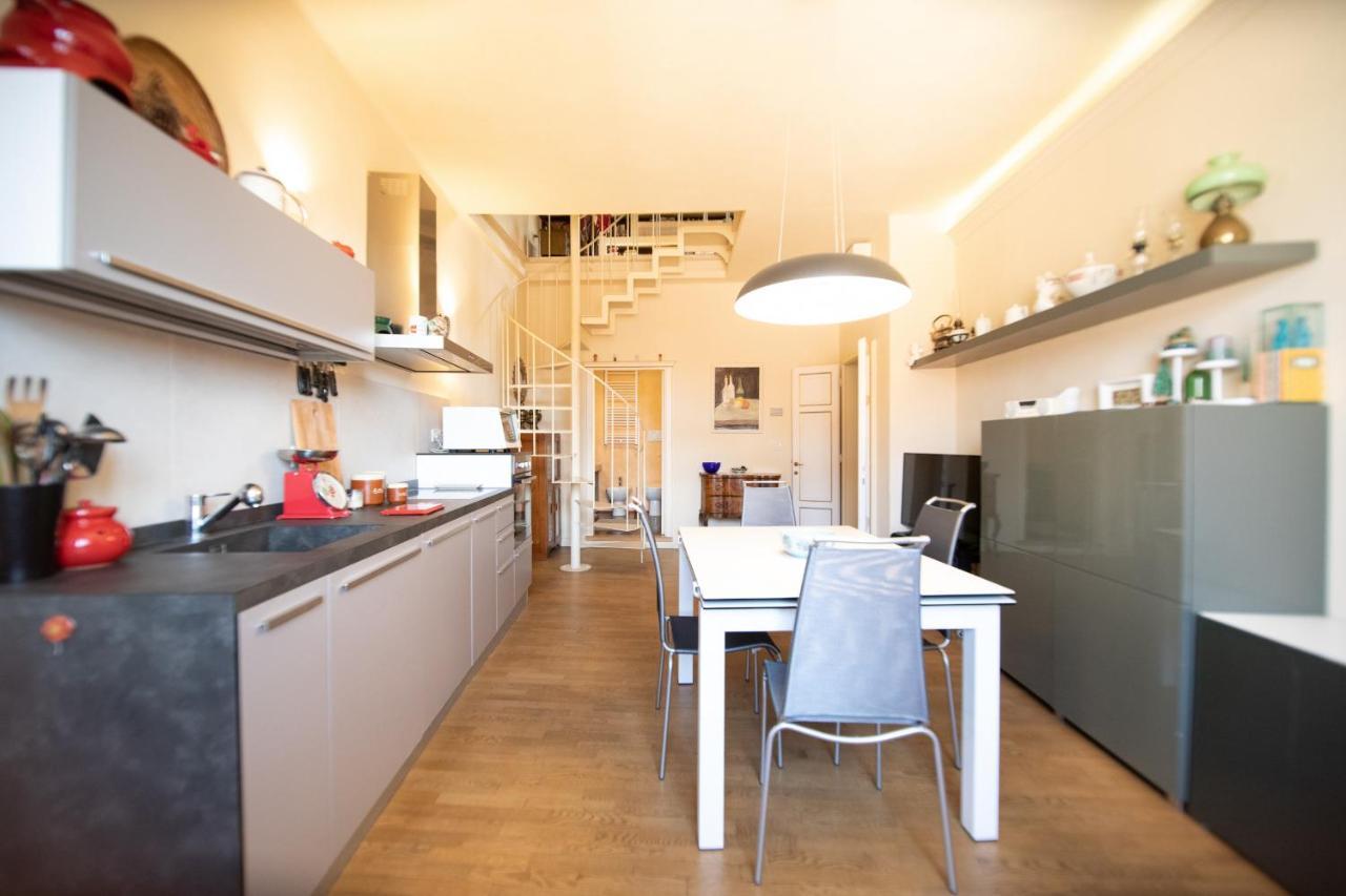 Residenza Al Pavone Luxury With Terrace Apartment ลุคคา ภายนอก รูปภาพ